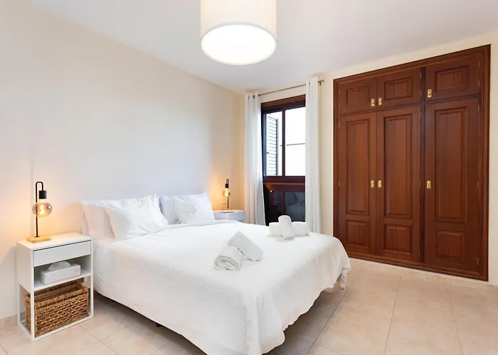 Home2book Design & Luminous Cruz Center Apartamento
